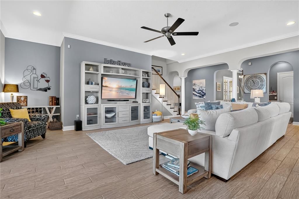 En Venta: $1,399,000 (4 camas, 4 baños, 4123 Pies cuadrados)