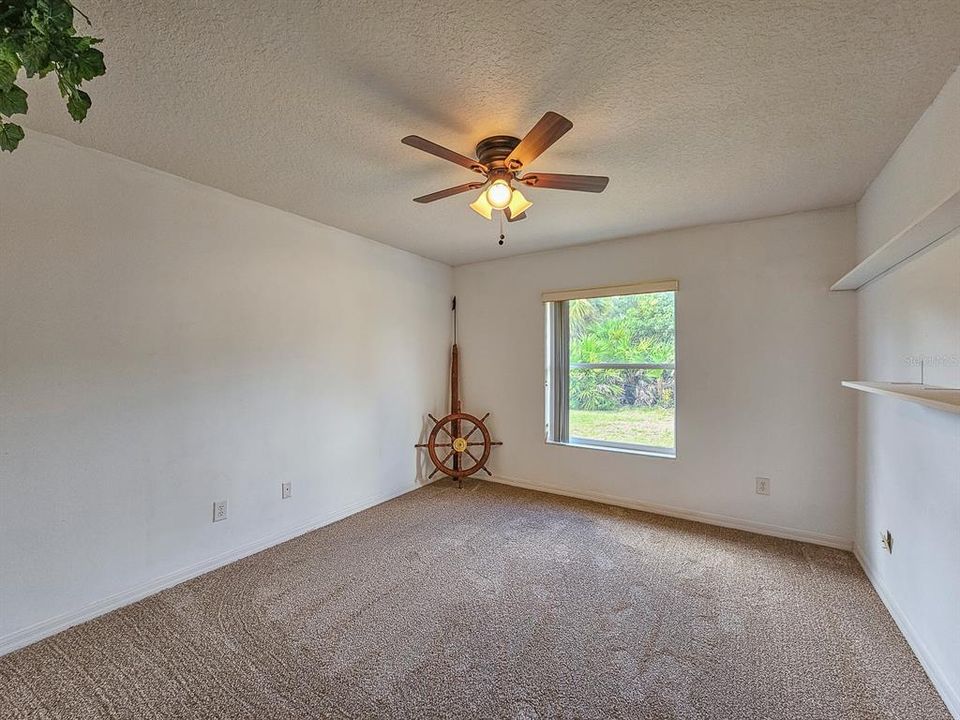 En Venta: $339,900 (3 camas, 2 baños, 1669 Pies cuadrados)