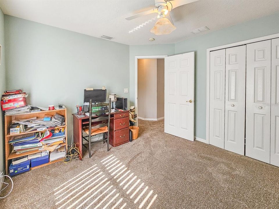 En Venta: $339,900 (3 camas, 2 baños, 1669 Pies cuadrados)