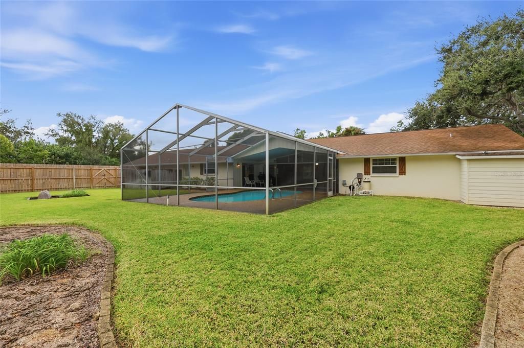 For Sale: $659,000 (3 beds, 3 baths, 2384 Square Feet)