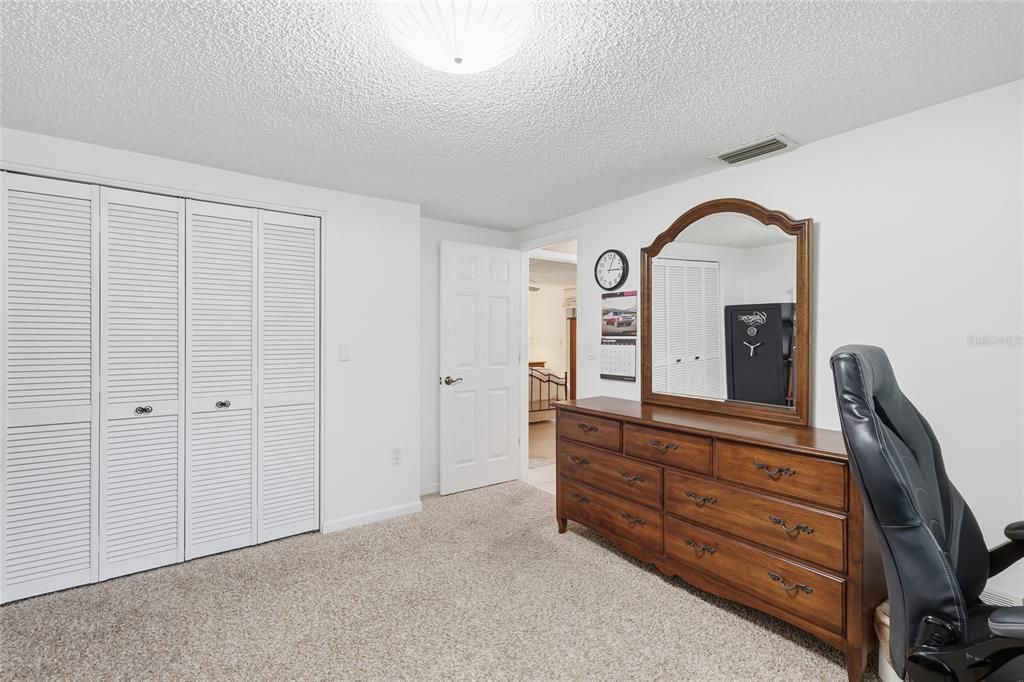 For Sale: $659,000 (3 beds, 3 baths, 2384 Square Feet)