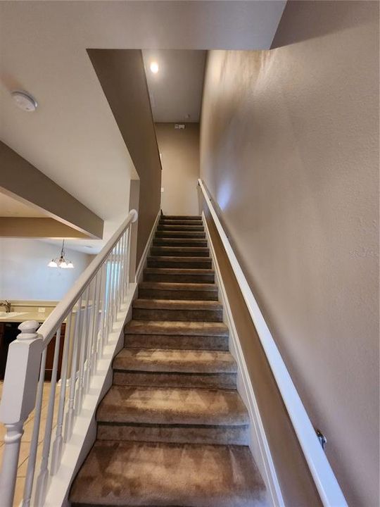 Active With Contract: $1,900 (3 beds, 2 baths, 1622 Square Feet)