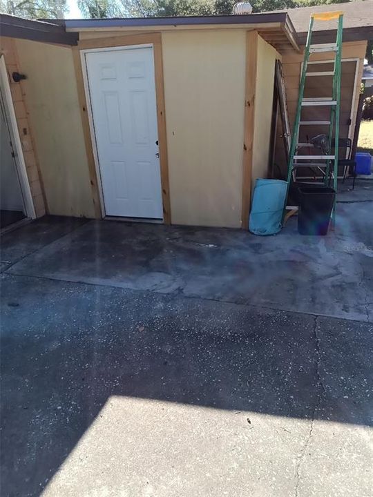 Под контрактом: $399,000 (3 спален, 2 ванн, 1670 Квадратных фут)