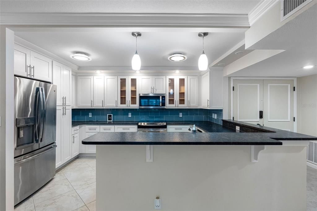 待售: $747,777 (2 贝兹, 2 浴室, 1392 平方英尺)