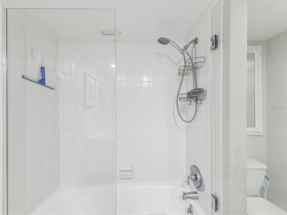 待售: $747,777 (2 贝兹, 2 浴室, 1392 平方英尺)