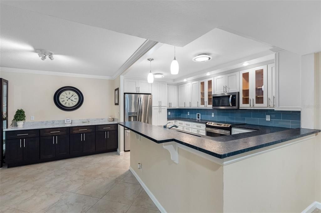 待售: $747,777 (2 贝兹, 2 浴室, 1392 平方英尺)