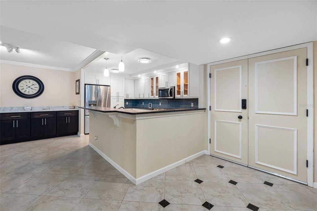 待售: $747,777 (2 贝兹, 2 浴室, 1392 平方英尺)