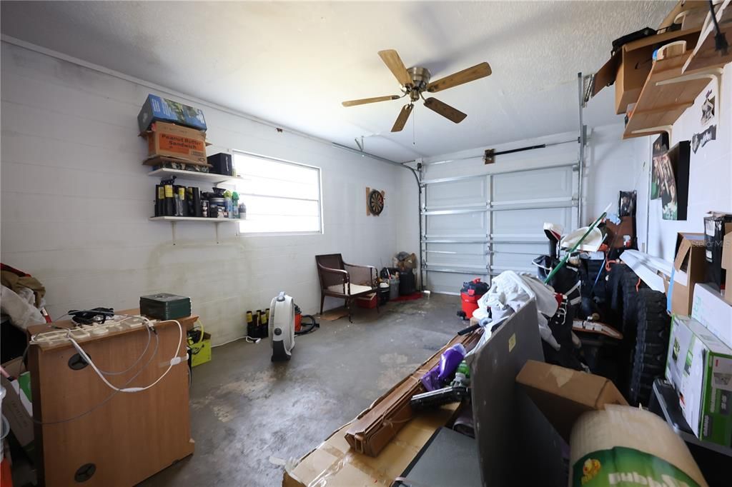 На продажу: $425,000 (4 спален, 0 ванн, 1858 Квадратных фут)