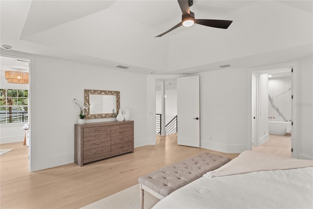 На продажу: $2,295,000 (5 спален, 3 ванн, 3691 Квадратных фут)