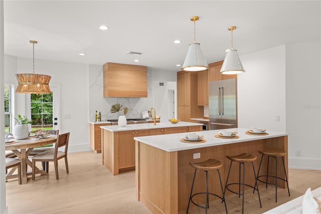 На продажу: $2,295,000 (5 спален, 3 ванн, 3691 Квадратных фут)