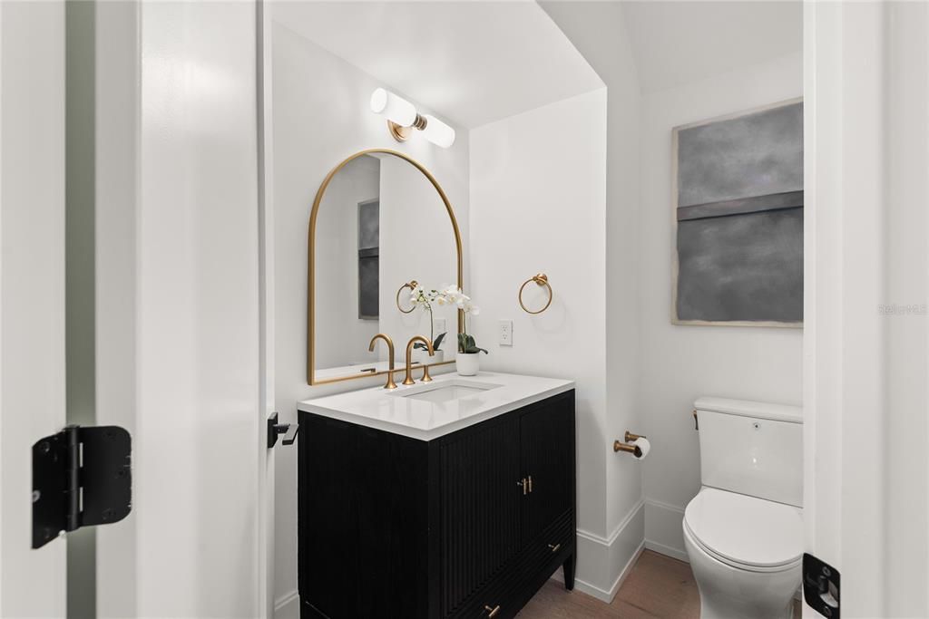 На продажу: $2,295,000 (5 спален, 3 ванн, 3691 Квадратных фут)