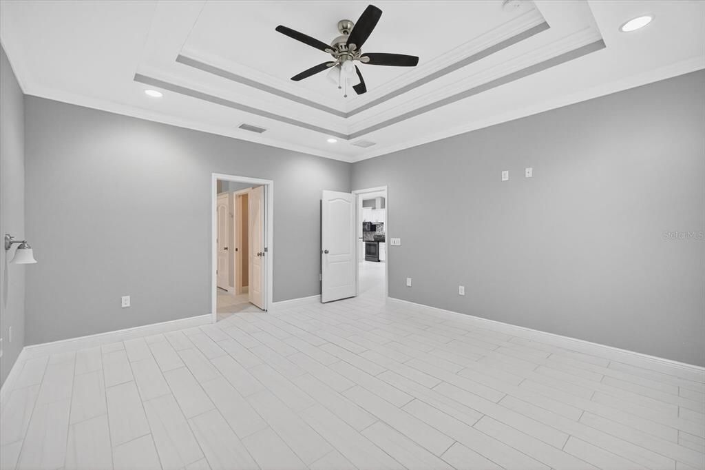 For Sale: $645,000 (4 beds, 3 baths, 2690 Square Feet)