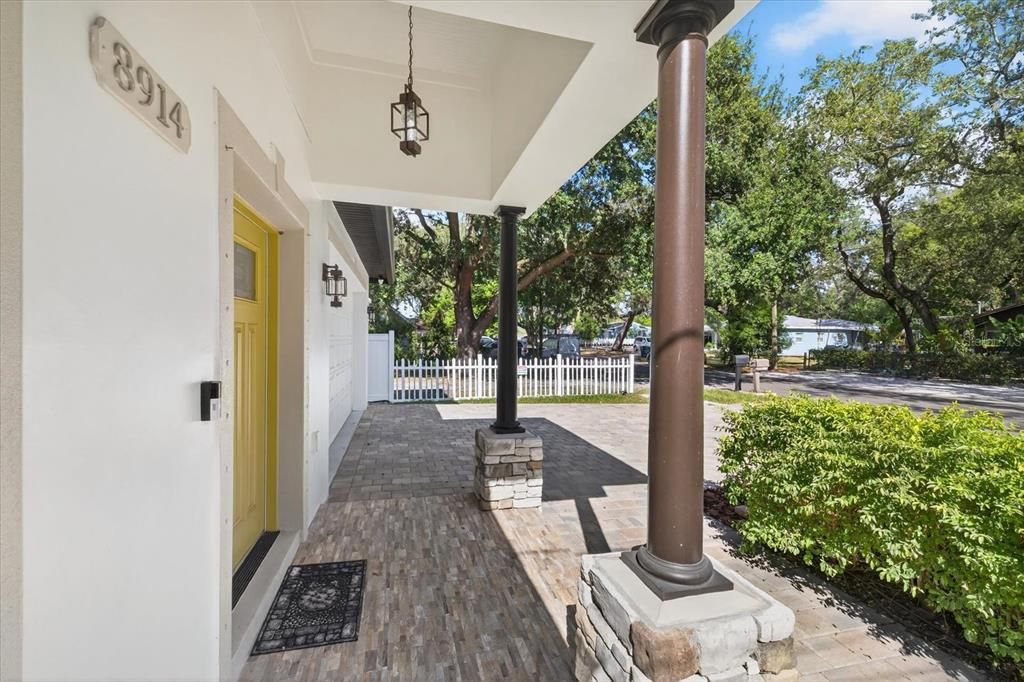 For Sale: $645,000 (4 beds, 3 baths, 2690 Square Feet)