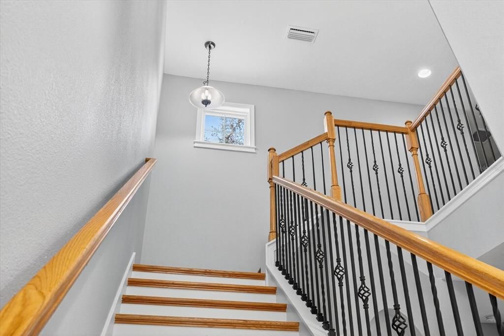 For Sale: $645,000 (4 beds, 3 baths, 2690 Square Feet)