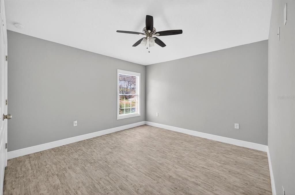 For Sale: $645,000 (4 beds, 3 baths, 2690 Square Feet)