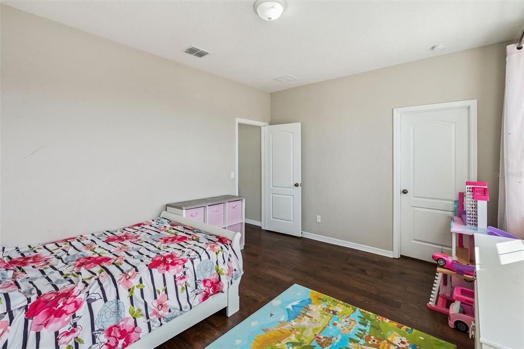 待售: $635,000 (4 贝兹, 3 浴室, 2883 平方英尺)