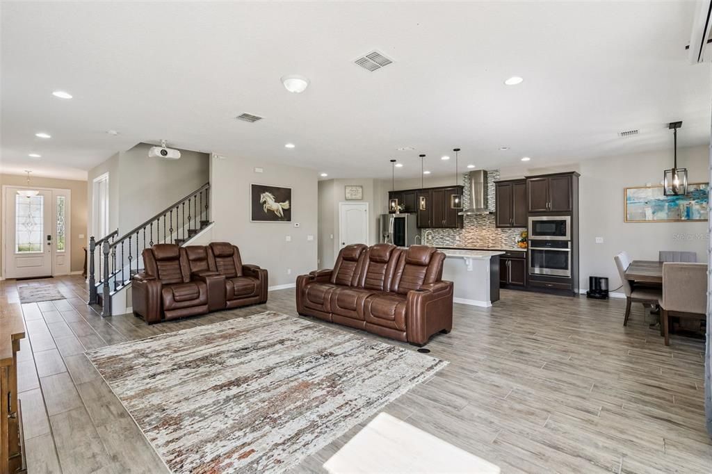 待售: $635,000 (4 贝兹, 3 浴室, 2883 平方英尺)