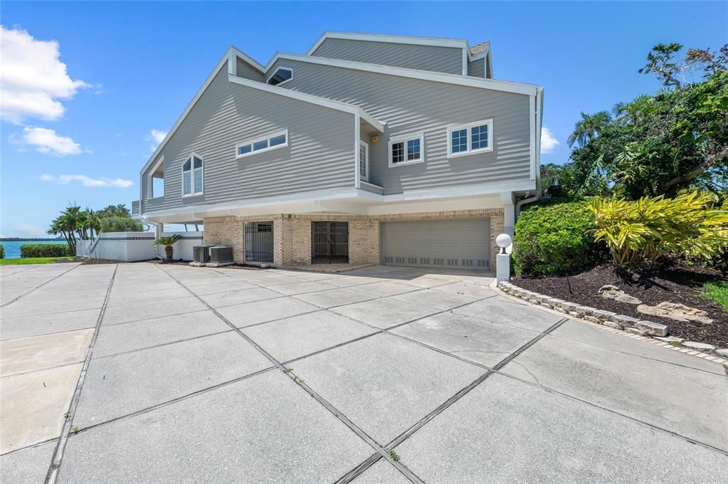 На продажу: $2,390,000 (5 спален, 5 ванн, 6900 Квадратных фут)