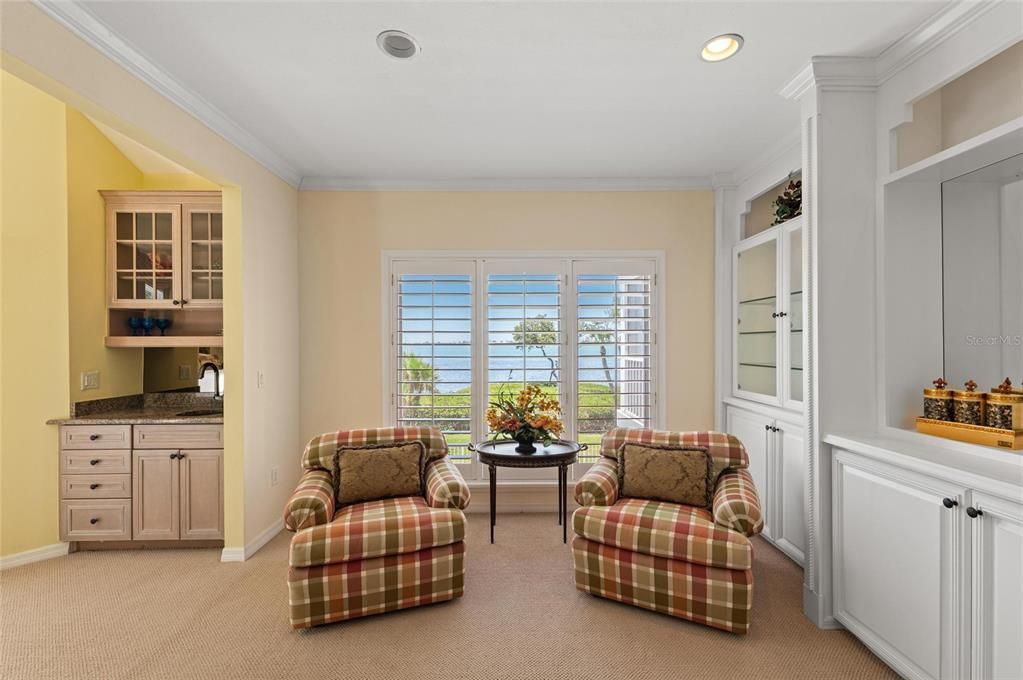 На продажу: $2,390,000 (5 спален, 5 ванн, 6900 Квадратных фут)