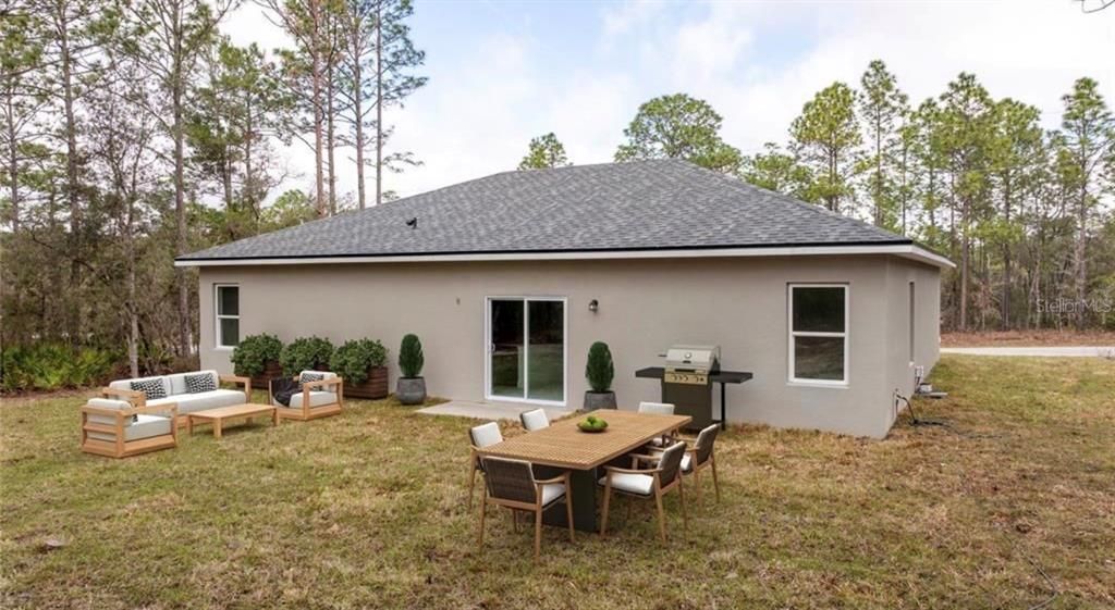 待售: $269,900 (4 贝兹, 2 浴室, 1580 平方英尺)