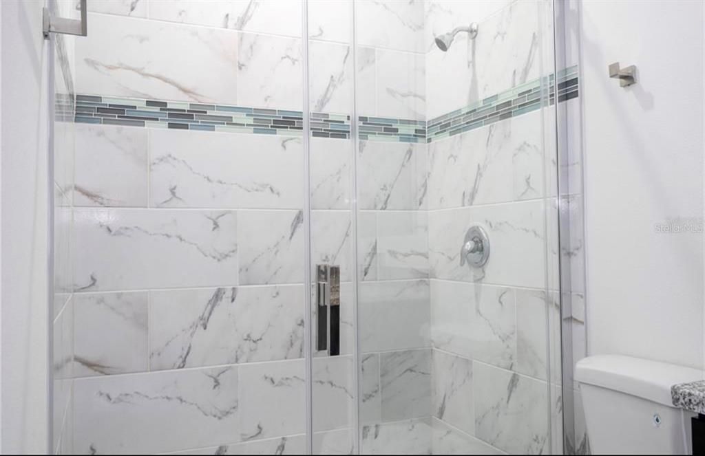 待售: $269,900 (4 贝兹, 2 浴室, 1580 平方英尺)