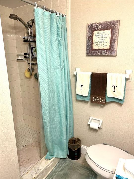 Activo con contrato: $149,900 (2 camas, 2 baños, 984 Pies cuadrados)