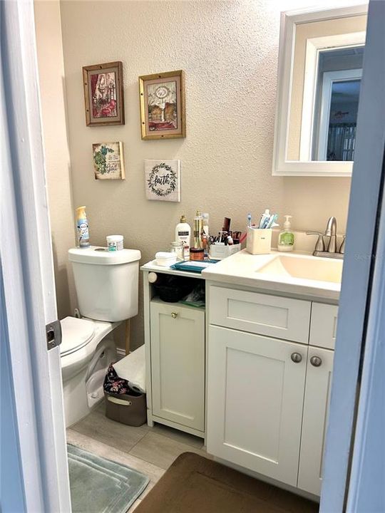 Activo con contrato: $149,900 (2 camas, 2 baños, 984 Pies cuadrados)