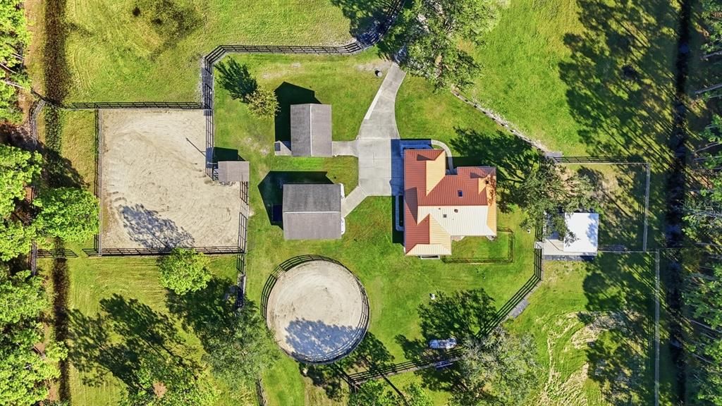 待售: $1,300,000 (4 贝兹, 2 浴室, 2108 平方英尺)