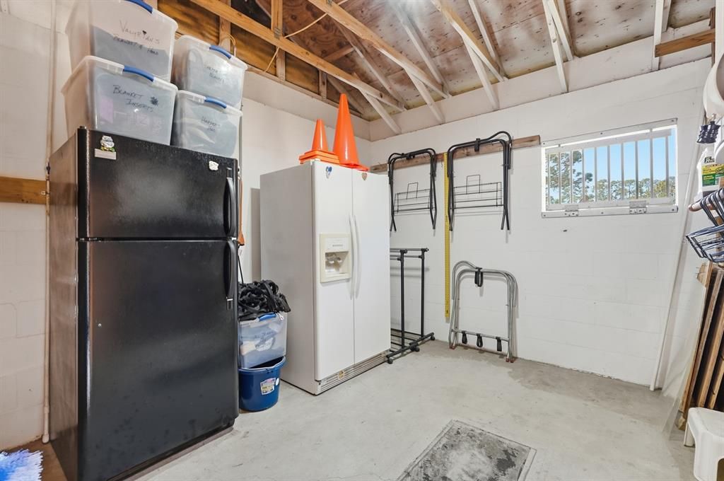 待售: $1,300,000 (4 贝兹, 2 浴室, 2108 平方英尺)