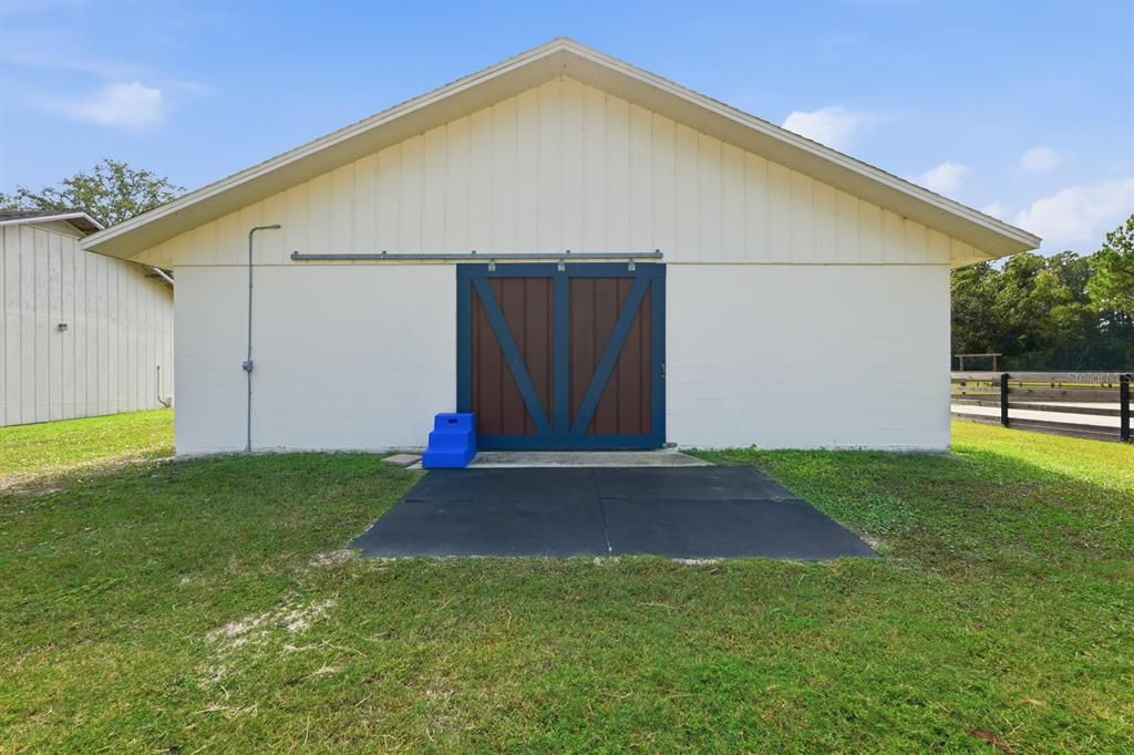 待售: $1,300,000 (4 贝兹, 2 浴室, 2108 平方英尺)