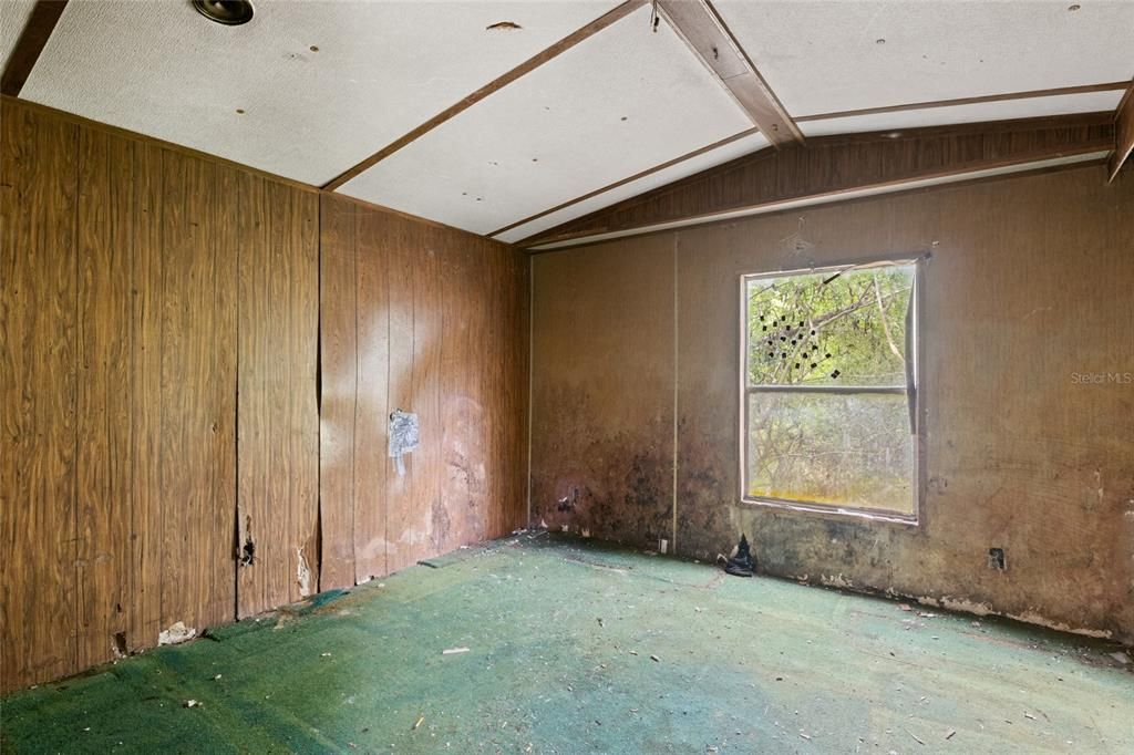 For Sale: $140,000 (0 beds, 0 baths, 1260 Square Feet)