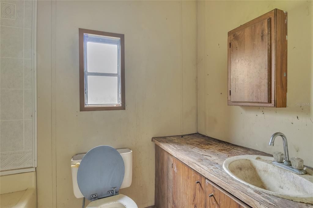 For Sale: $140,000 (0 beds, 0 baths, 1260 Square Feet)