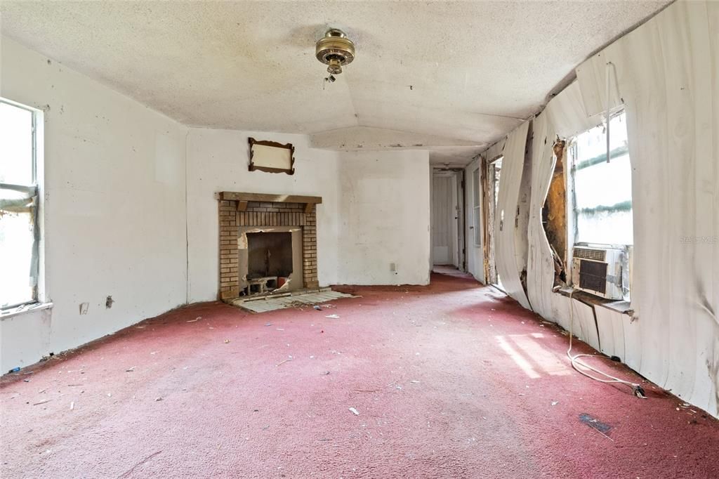 For Sale: $140,000 (0 beds, 0 baths, 1260 Square Feet)