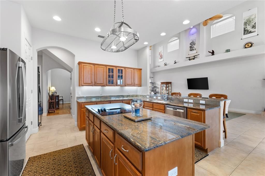 待售: $1,349,999 (4 贝兹, 3 浴室, 3673 平方英尺)