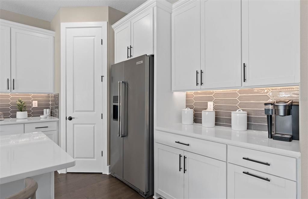 For Sale: $574,380 (4 beds, 3 baths, 2894 Square Feet)