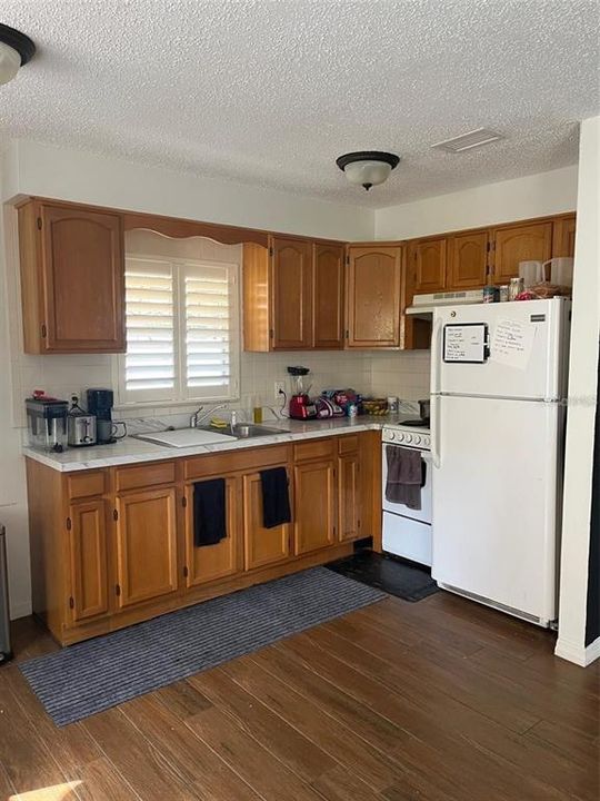 В аренду: $1,350 (1 спален, 1 ванн, 648 Квадратных фут)