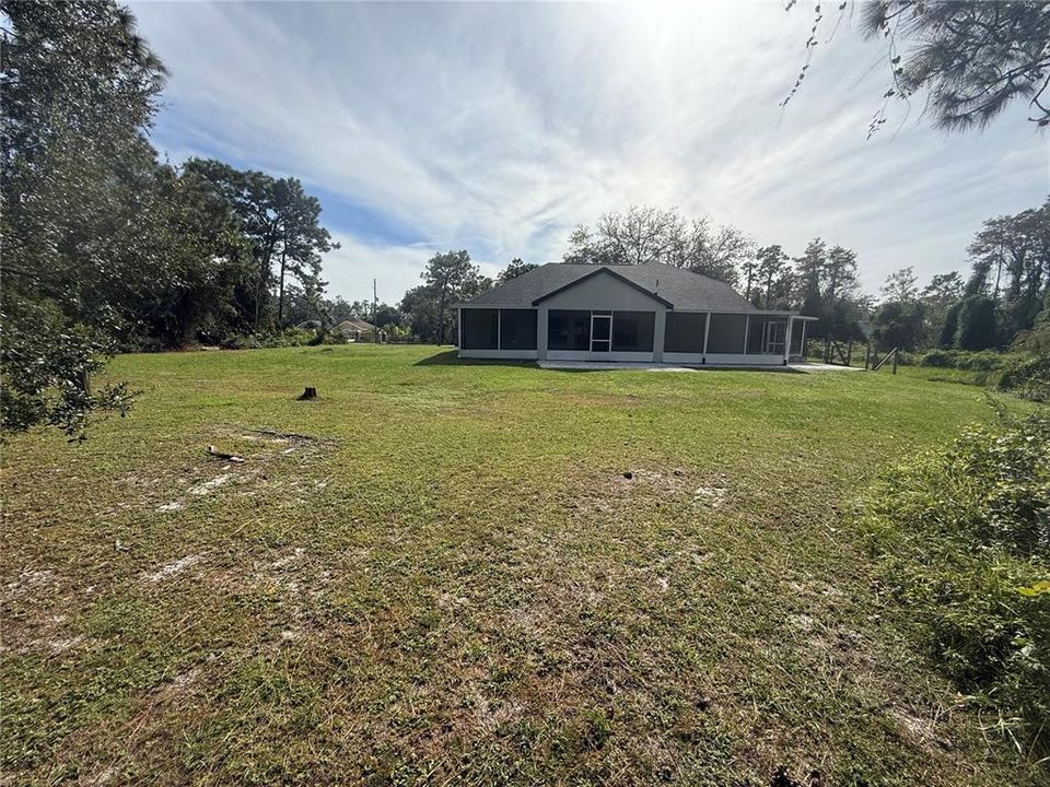 For Sale: $699,999 (5 beds, 3 baths, 2606 Square Feet)