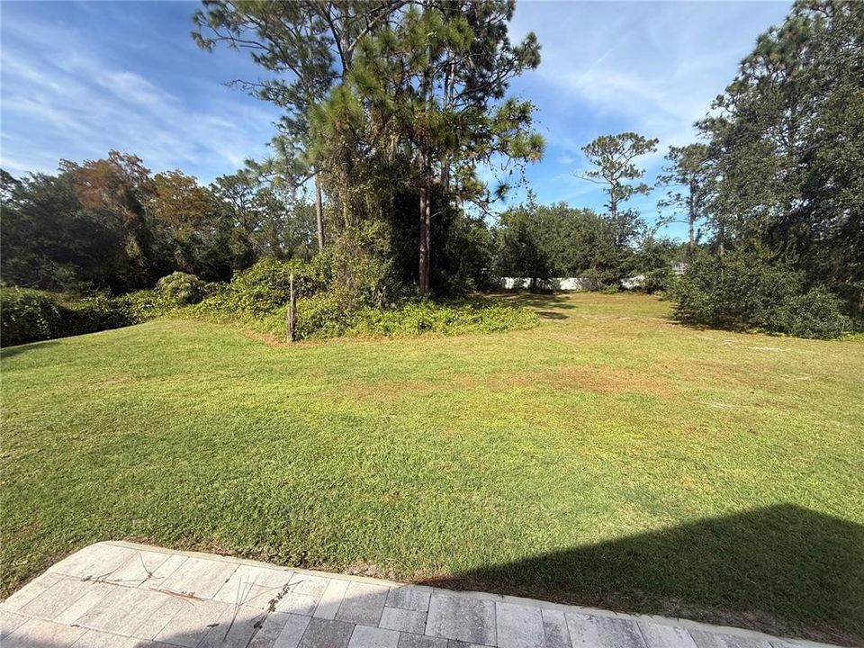 For Sale: $699,999 (5 beds, 3 baths, 2606 Square Feet)