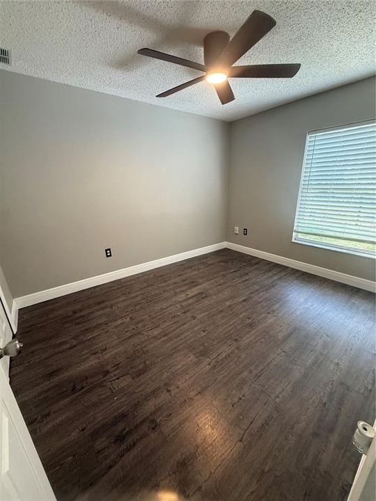 For Sale: $699,999 (5 beds, 3 baths, 2606 Square Feet)