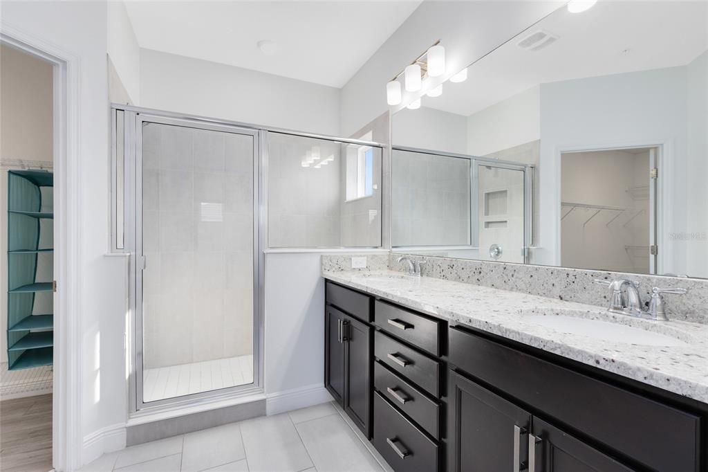 На продажу: $429,000 (2 спален, 2 ванн, 1644 Квадратных фут)