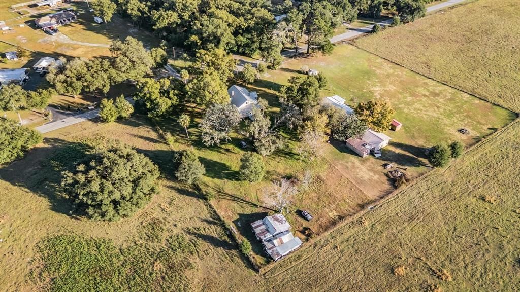 For Sale: $399,000 (4 beds, 1 baths, 1580 Square Feet)