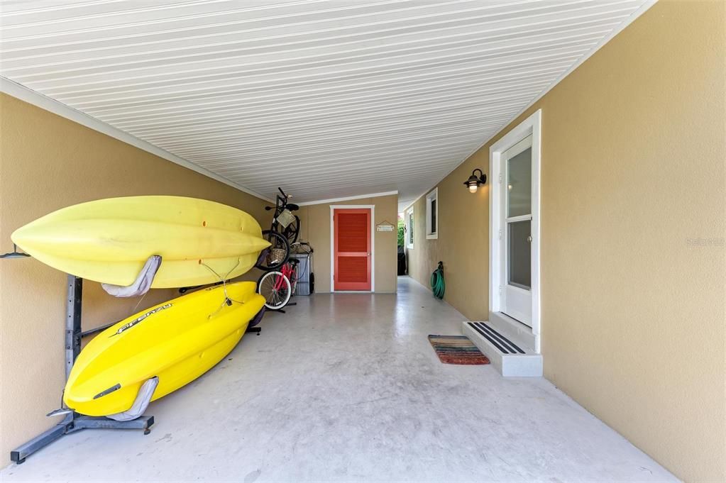 For Sale: $1,249,000 (2 beds, 2 baths, 1068 Square Feet)