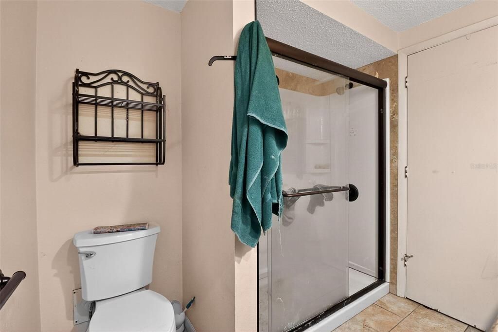 For Sale: $185,000 (3 beds, 2 baths, 1773 Square Feet)