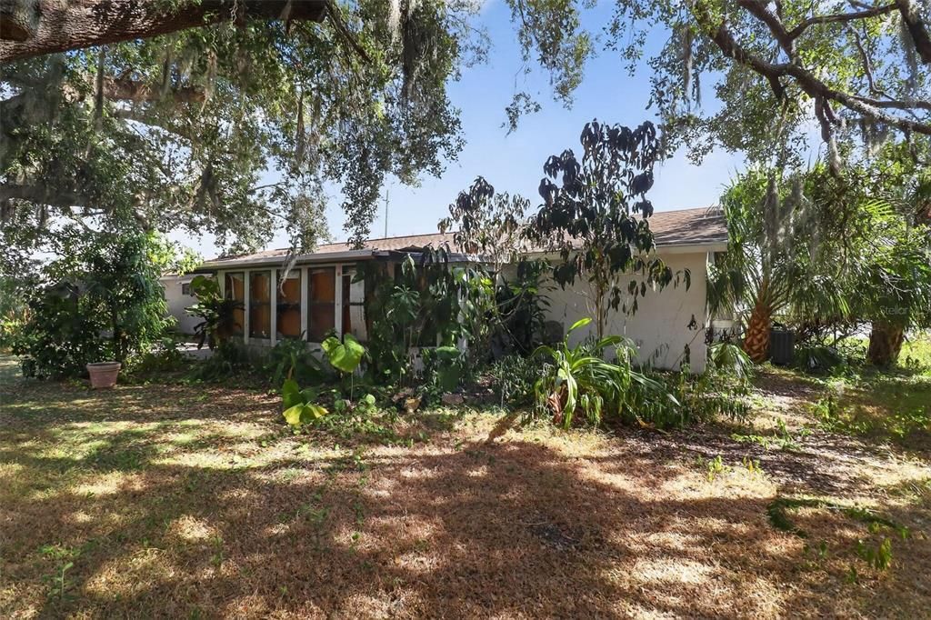 For Sale: $185,000 (3 beds, 2 baths, 1773 Square Feet)