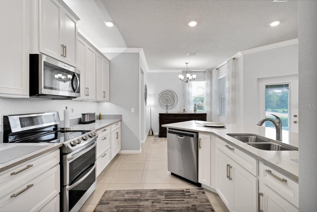 For Sale: $444,000 (4 beds, 2 baths, 2076 Square Feet)