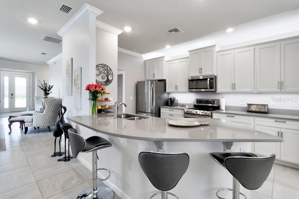 For Sale: $444,000 (4 beds, 2 baths, 2076 Square Feet)