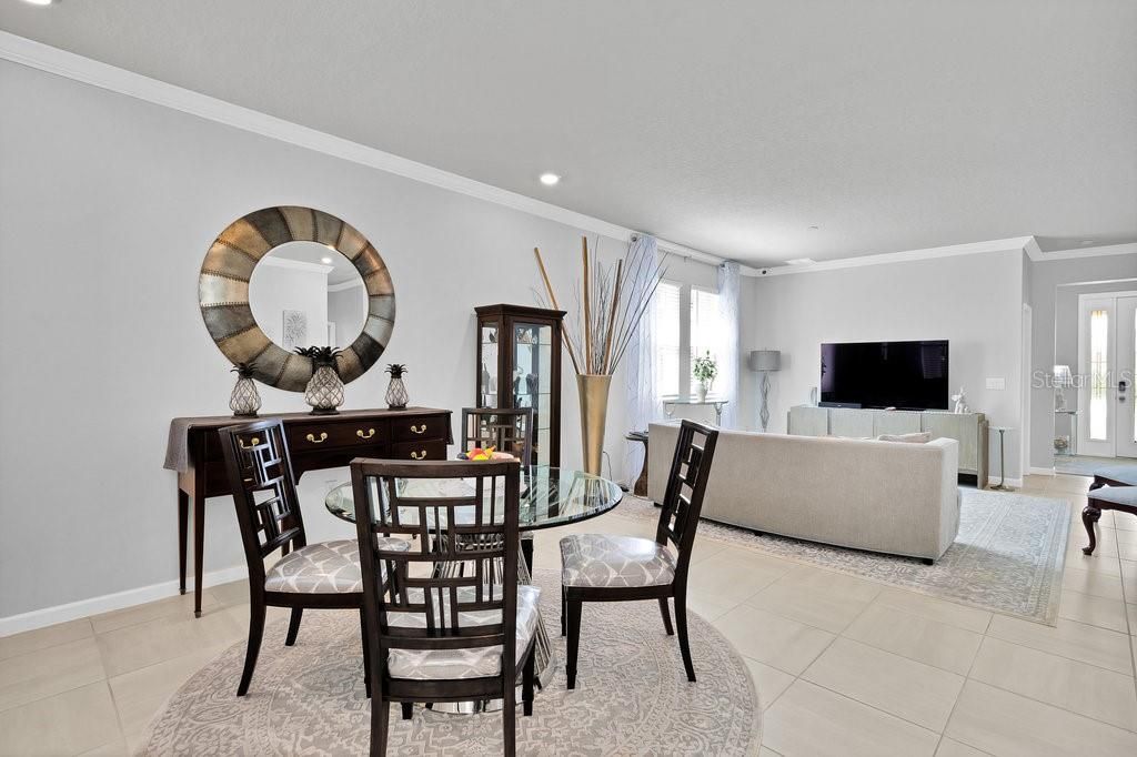 For Sale: $444,000 (4 beds, 2 baths, 2076 Square Feet)