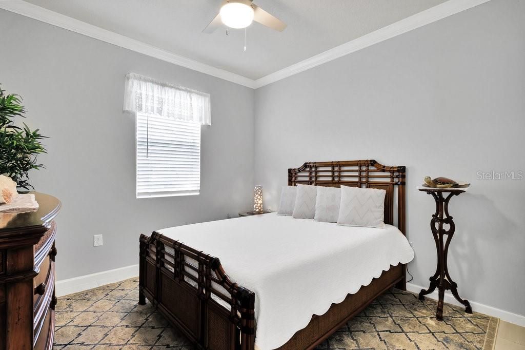 For Sale: $444,000 (4 beds, 2 baths, 2076 Square Feet)