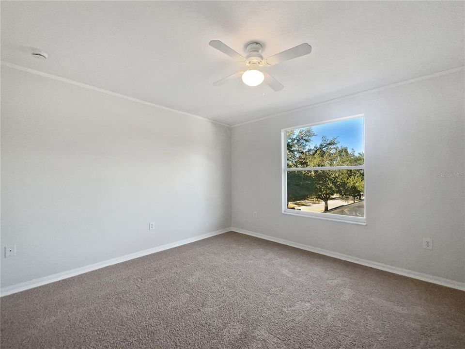 合同活跃: $515,000 (6 贝兹, 3 浴室, 3047 平方英尺)