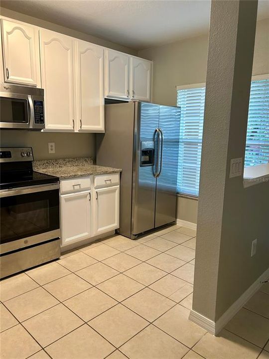 For Rent: $1,650 (2 beds, 2 baths, 1076 Square Feet)